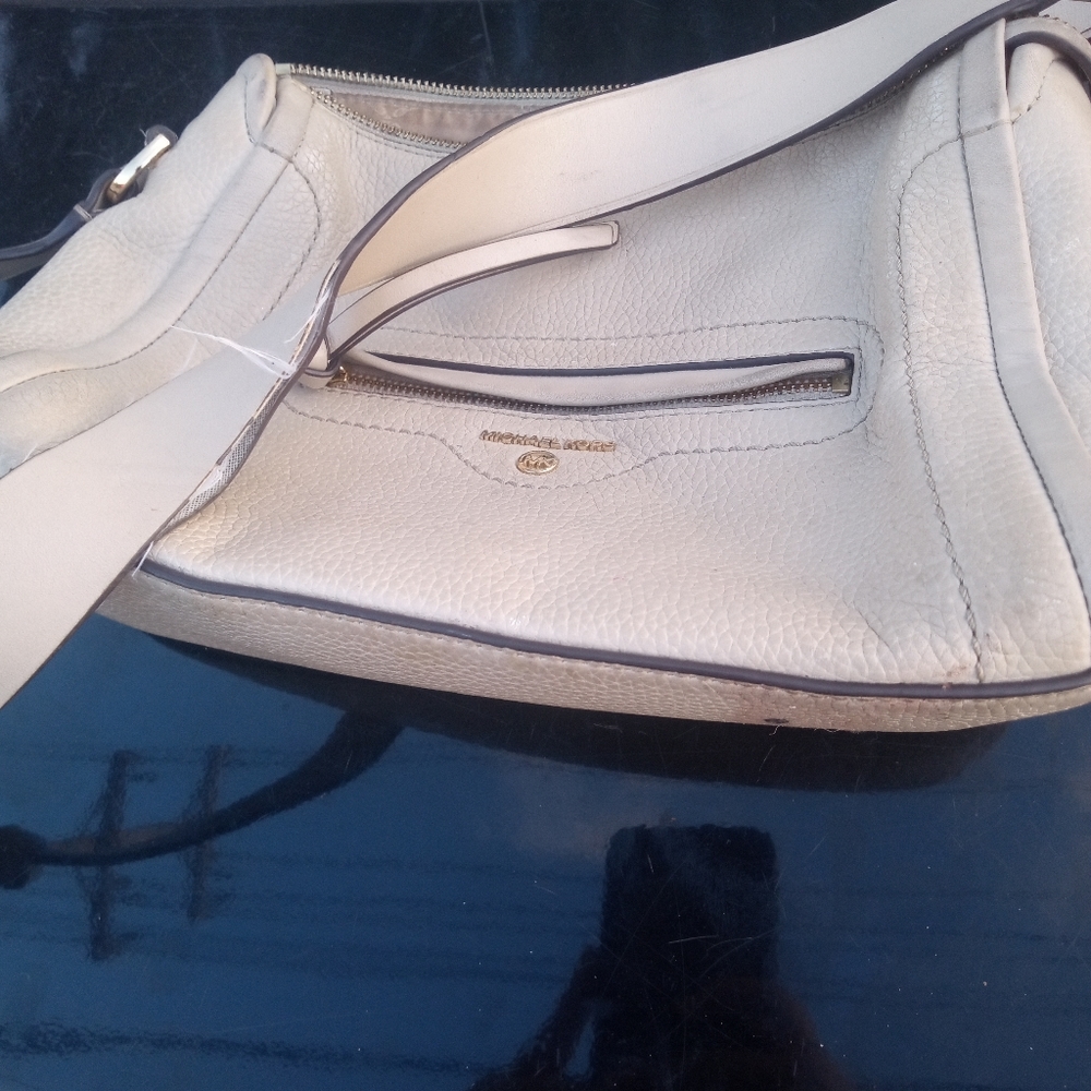 Authentic Michael kors crossbody